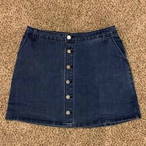 O2 Denim Skirt size large